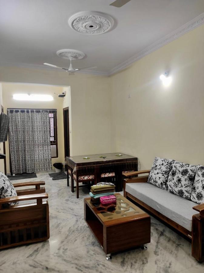 Home To Explore Food, History & Shopping Hyderabad Ngoại thất bức ảnh