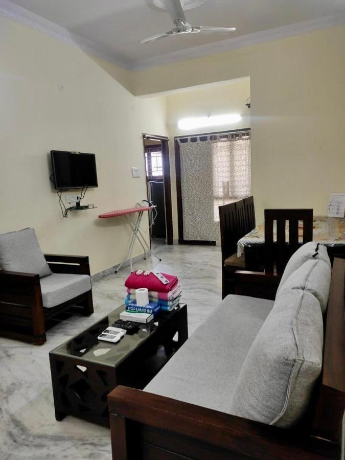Home To Explore Food, History & Shopping Hyderabad Ngoại thất bức ảnh